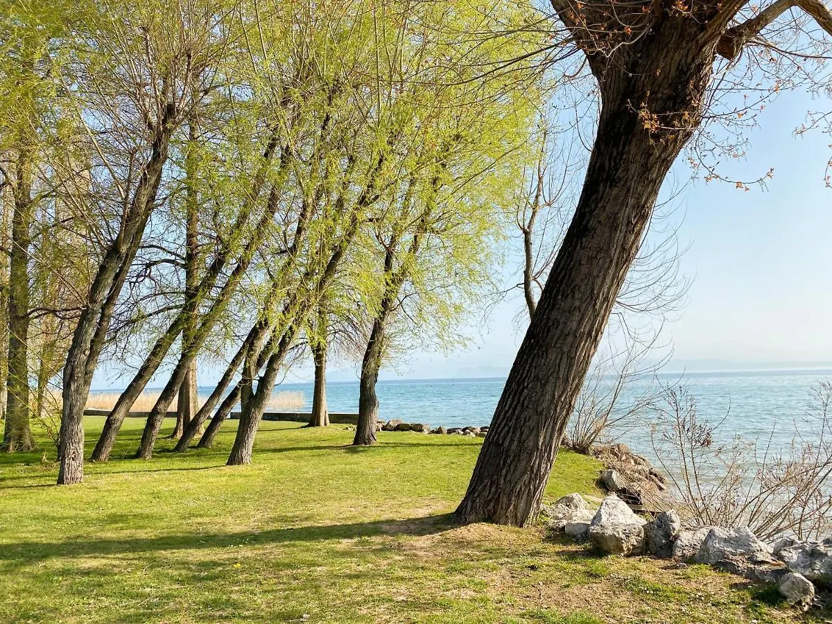 Jolly Apartments Sirmione 0*,